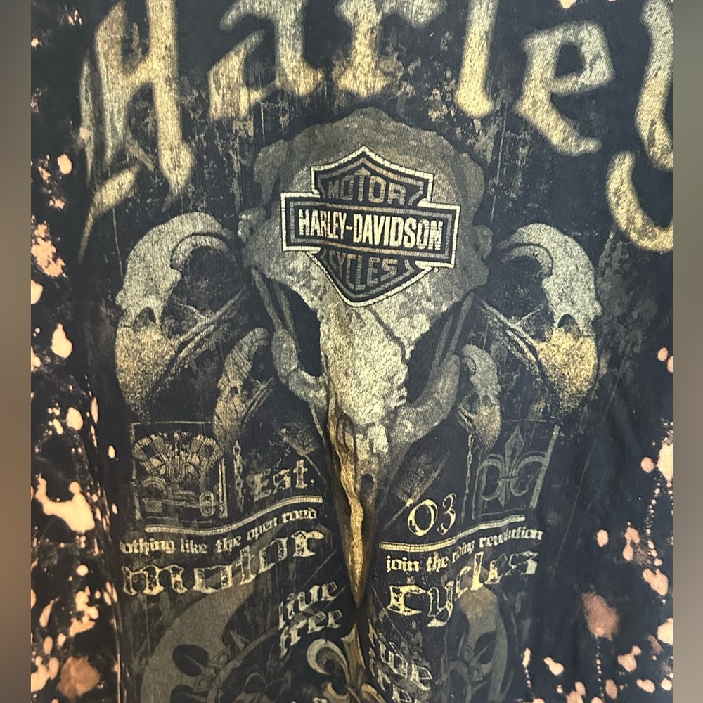 Harley-Davidson Black and Orange Bleached Logo Tee Heritage Lisle, IL - Picture 2 of 4